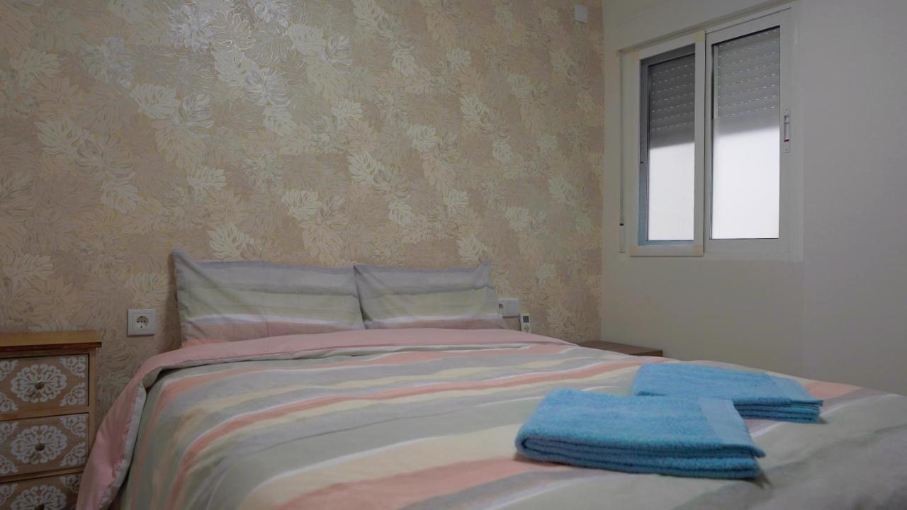Stylish & Spacious Family Apartment Near Beach & Vibrant Historic Market Alicante Exterior foto