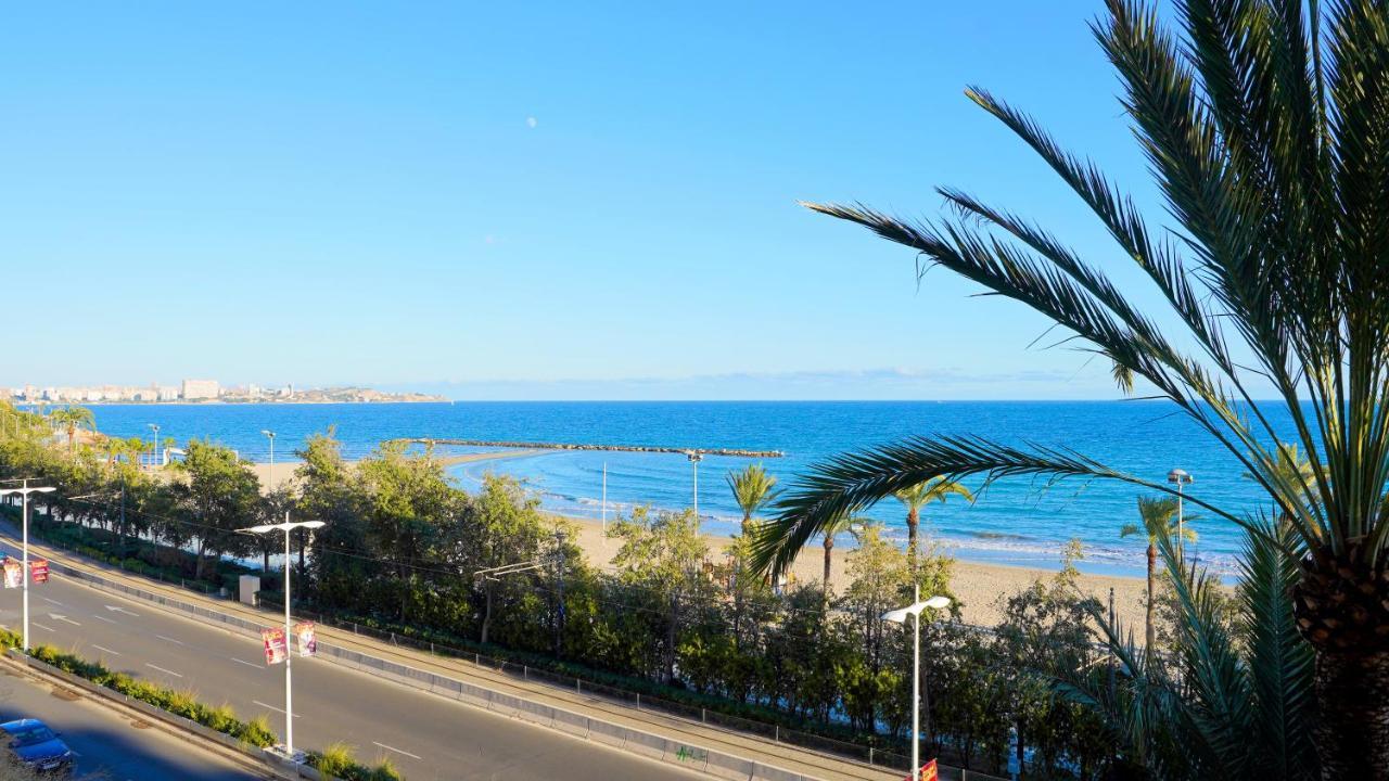 Stylish & Spacious Family Apartment Near Beach & Vibrant Historic Market Alicante Exterior foto